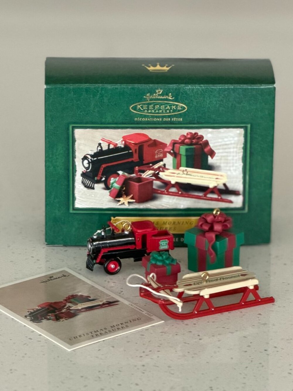 Hallmark Ornament Christmas Morning Treasures